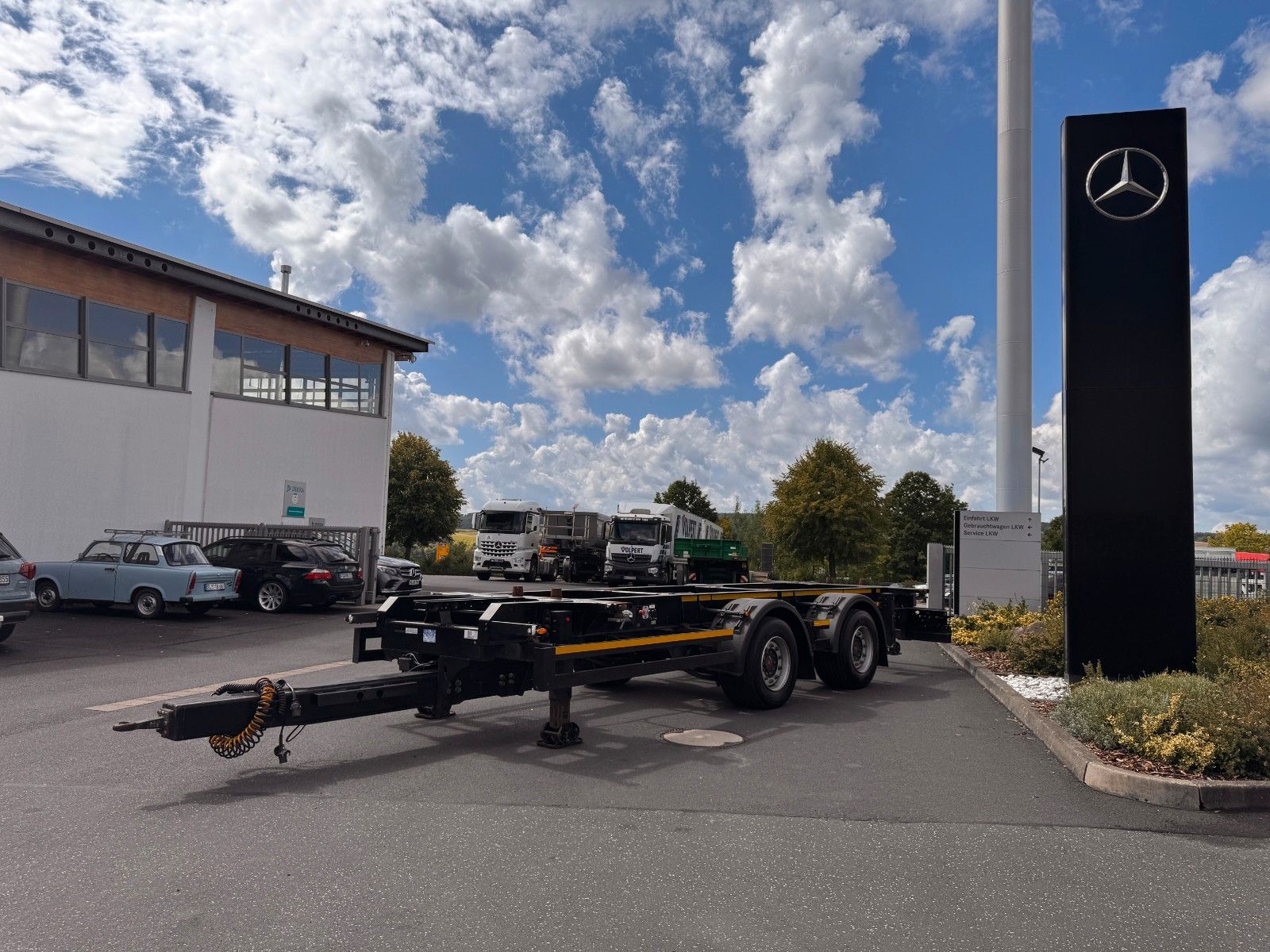 Fahrzeugabbildung Kögel ZW 18 Lafette SAF Achsen 15.910kg Nutzlast