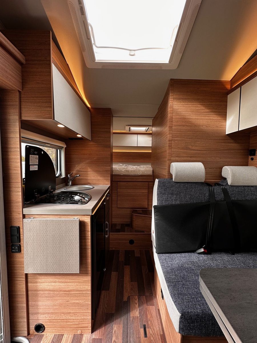 Fahrzeugabbildung Weinsberg CaraHome 550 MG AHK Lithium Abstandstempomat