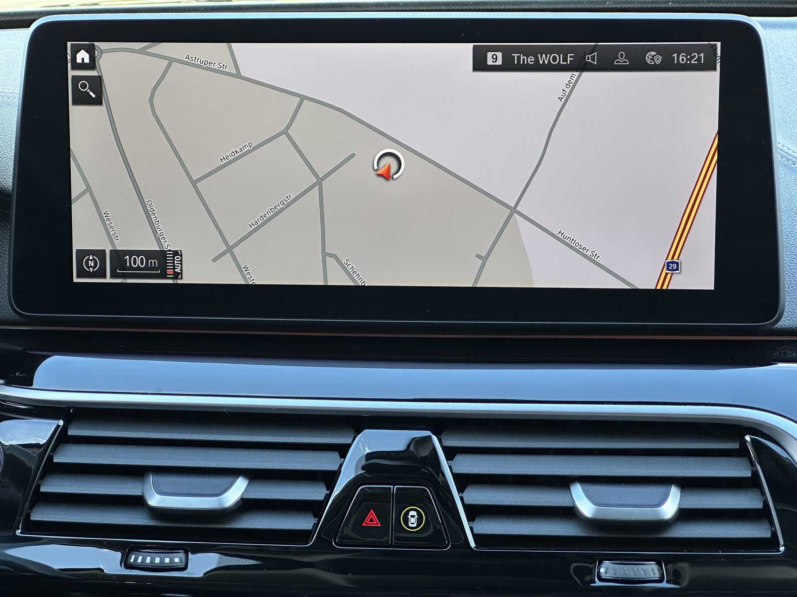 Fahrzeugabbildung BMW 520d Touring Luxury-Line NAV+LASER+PANO+HUD+360°