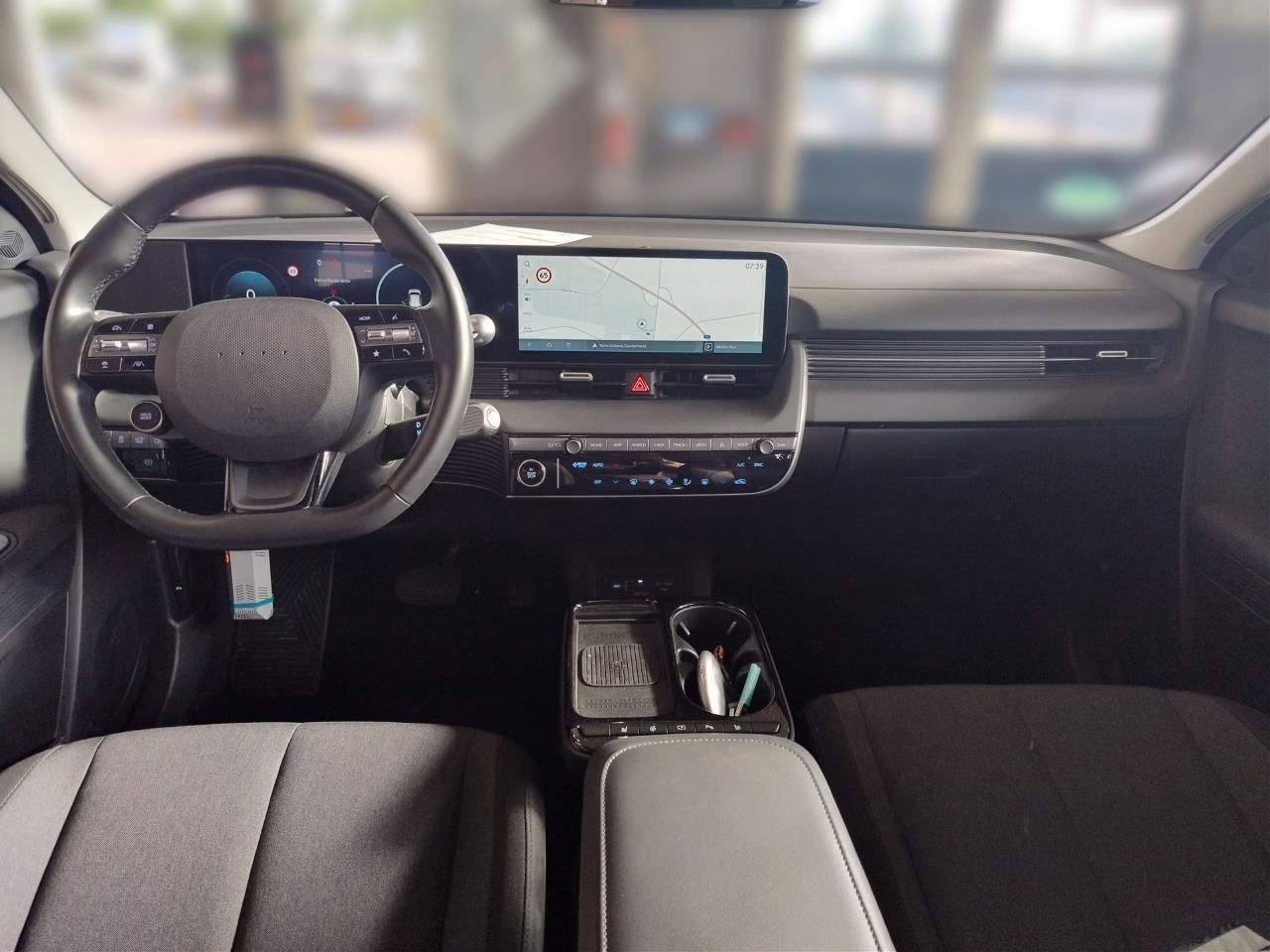 Fahrzeugabbildung Hyundai IONIQ 5 DYNAMIQ LED*EL.HECKKL*SHZ*LHZ*NAVI*USB*