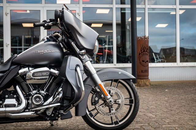 Fahrzeugabbildung Harley-Davidson STREET GLIDE SPECIAL FLHXS - SCREAMIN`EAGLE -