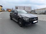 Mercedes-Benz GLC 220 d 4MATIC Coupé Autom. - - Mercedes-Benz GLC 220 mit Diesel-Antrieb: Coupe, mit Apple Carplay