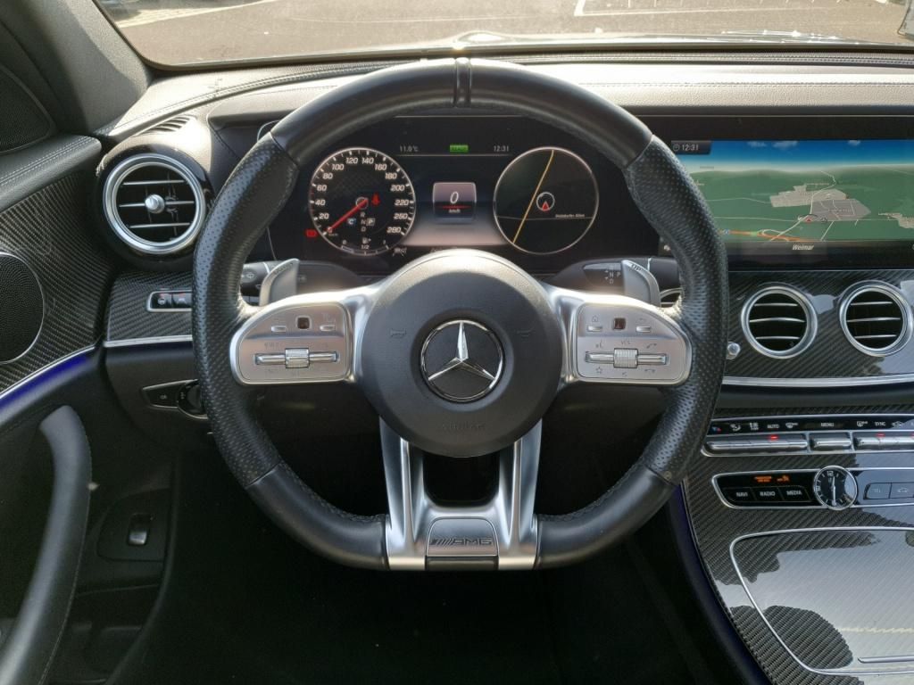 Fahrzeugabbildung Mercedes-Benz AMG E 53 4MATIC+ Limousine *HUD*Navi*PDC*SpurW