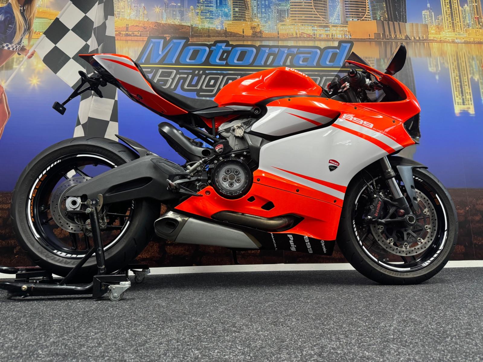 Ducati 899 Panigale SUPERLEGGERA 1199 absol.Einzelstück
