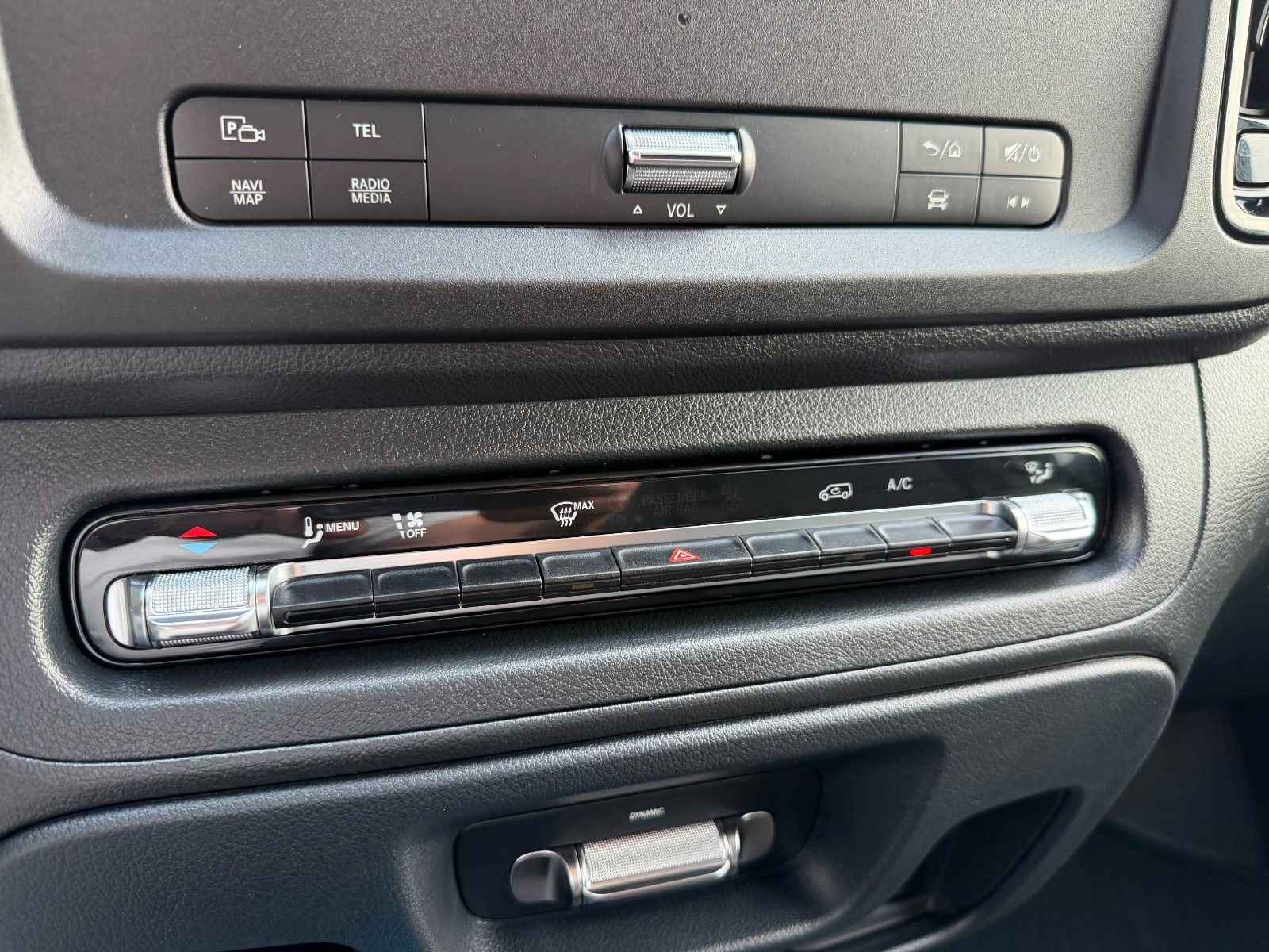 Fahrzeugabbildung Mercedes-Benz Vito 116 CDI 9G Extral Klima Kamera Navi
