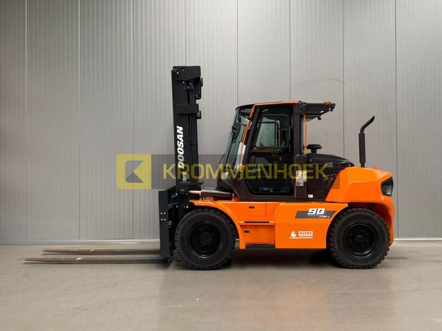 Doosan D 90S-9