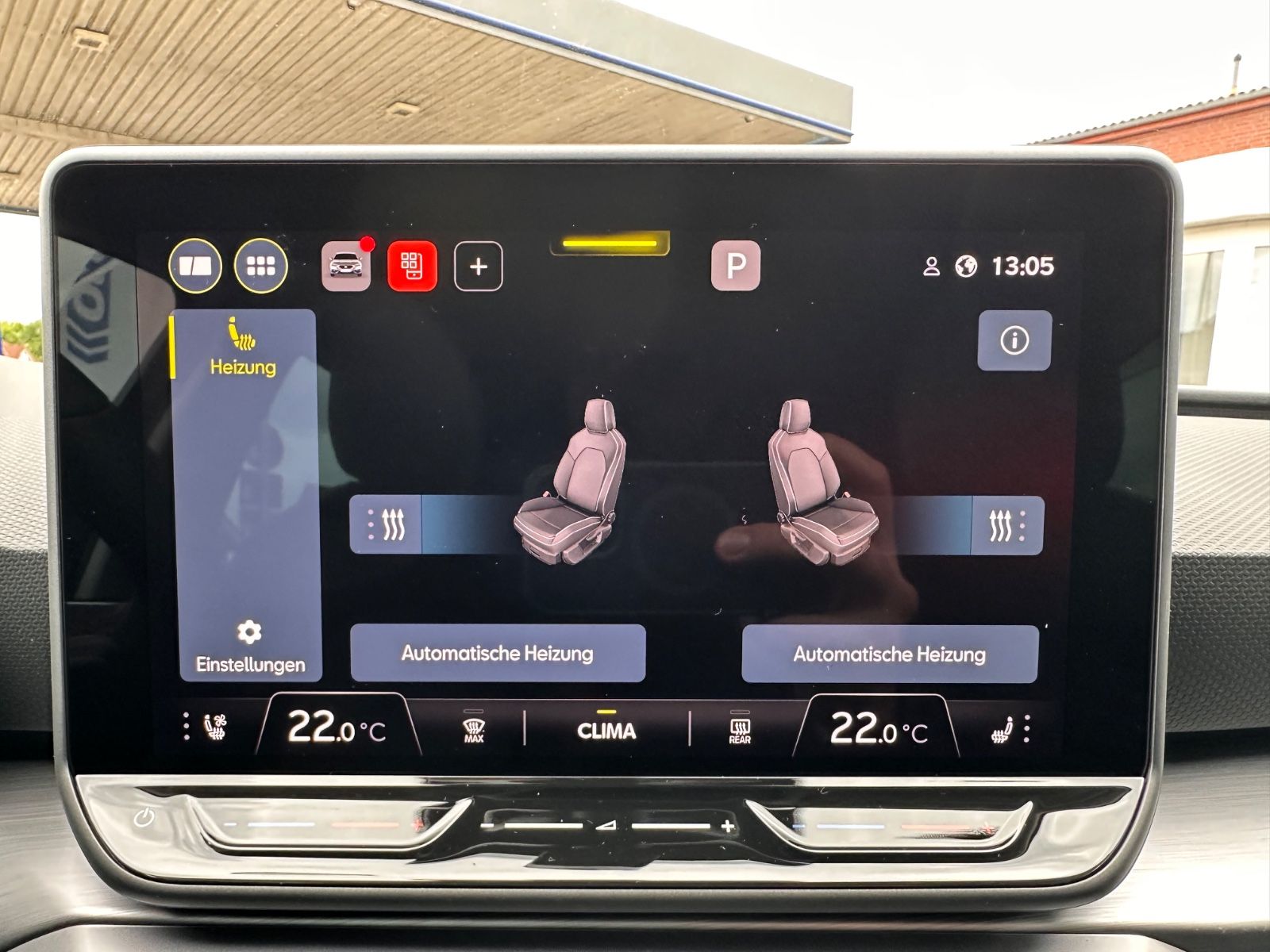 Fahrzeugabbildung SEAT Leon FR 1.5 eTSI LED/PDC/SHZG/RFK/APP