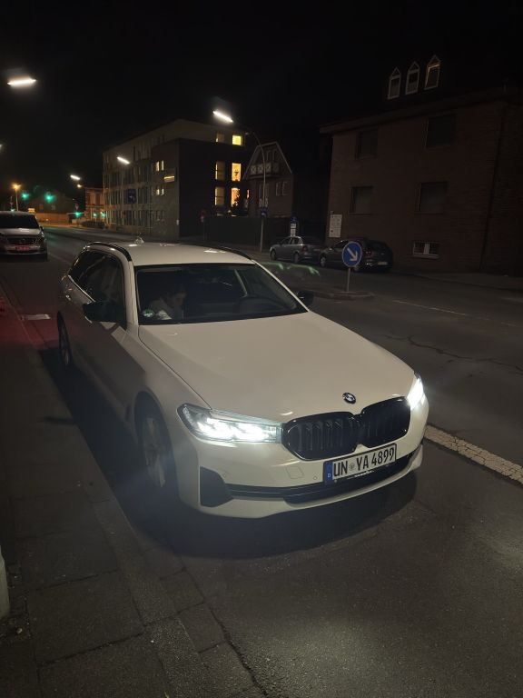 Image of BMW 520