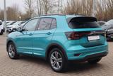 Volkswagen T-Cross 1.5 TSI DSG R-Line LED Navi ACC DAB PDC - Volkswagen T-Cross R-Line mit Benzin-Antrieb