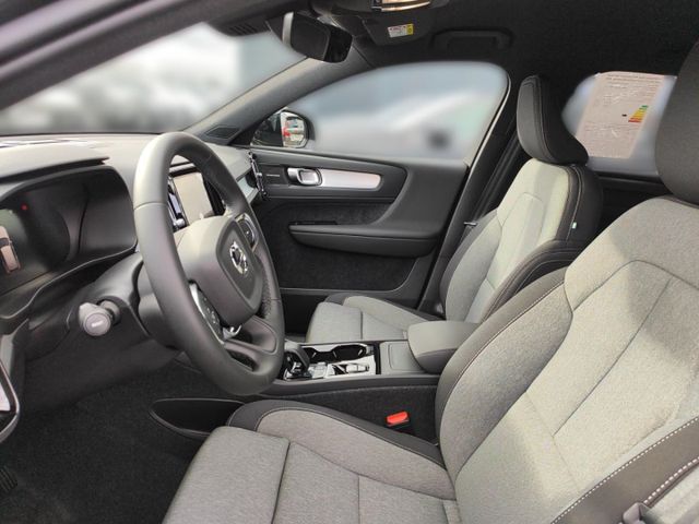 VOLVO XC 40 (Bild 12 von Array)