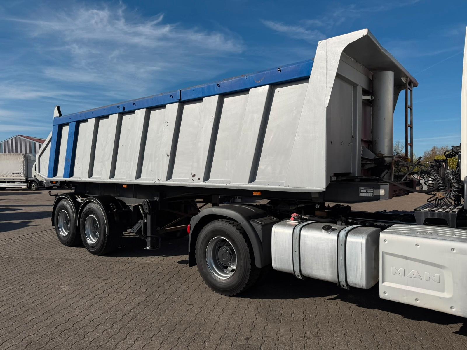 Langendorf SKS20/24*Hardox* 25m³*32t*BPW*Podest*1.Hand