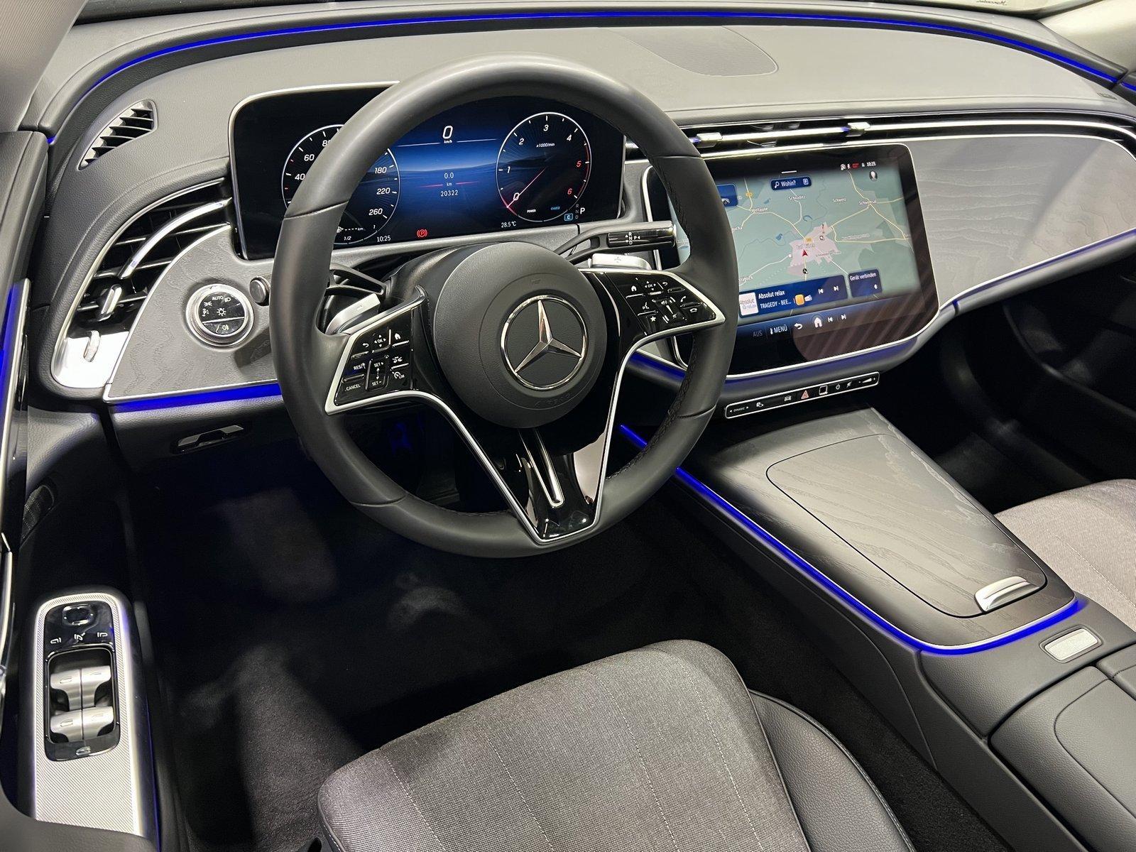 Mercedes-Benz E 220 d Avantgarde Advanced+Pano+Distronic+MJ26!