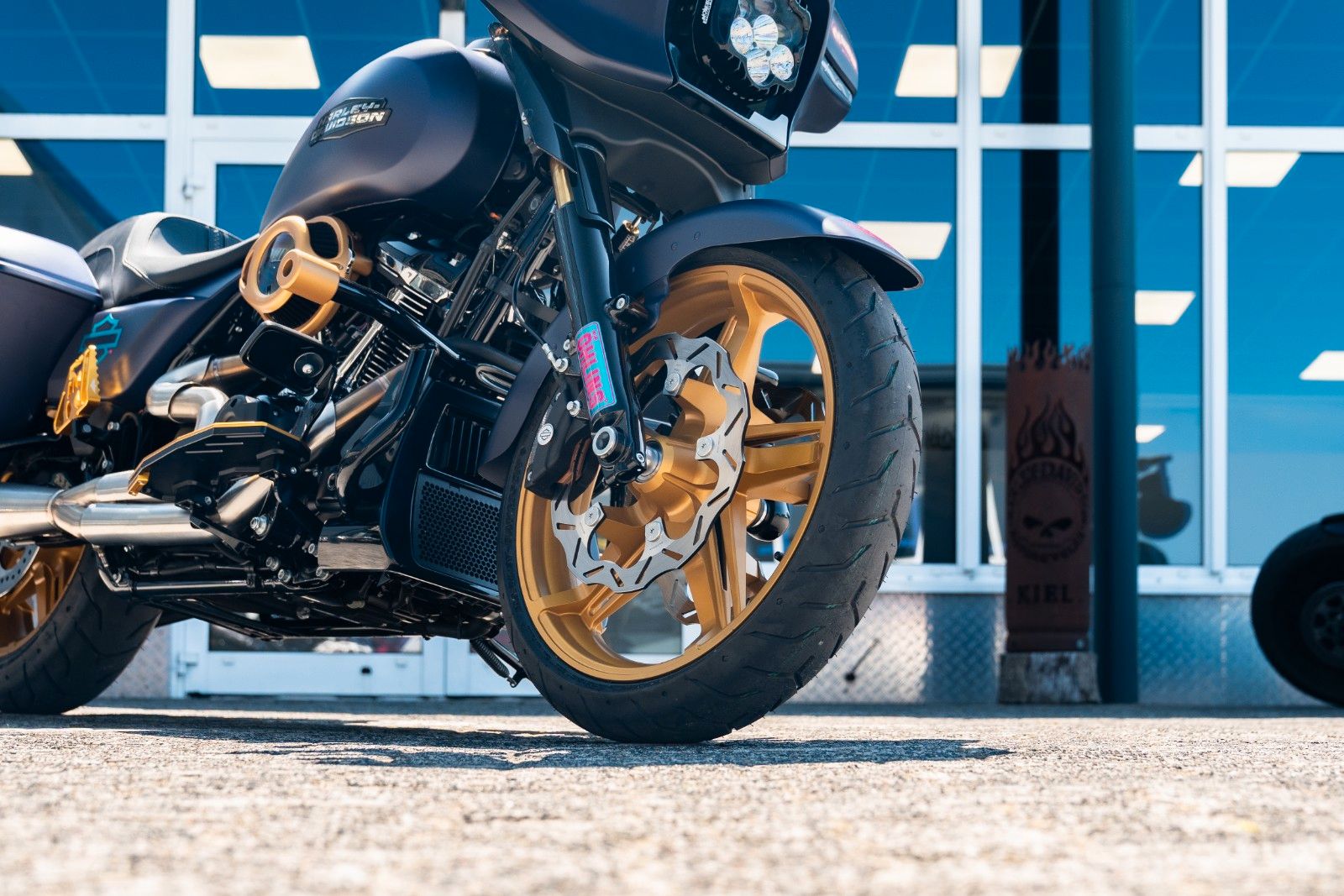 Fahrzeugabbildung Harley-Davidson Street Glide FLHX 117 x HeinzBikes MIAMI CALLING