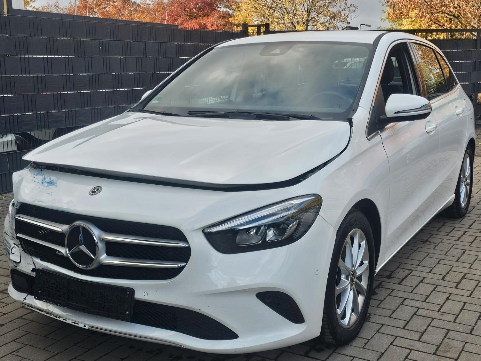 Mercedes-Benz B 200 *KLIMAA.*NAVI PREM.*R.-CAM*MBUX*LED*ST/ST*