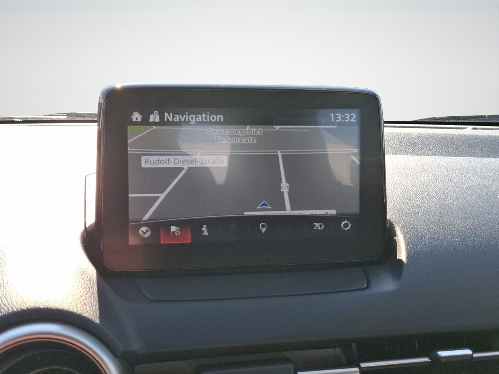 MAZDA 2 Ad'vantage 1.5 KLIMA / SITZHEIZUNG / LED / NAV - Image 13