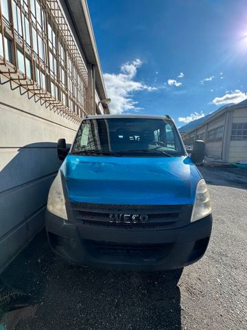 Iveco Daily 29L14C 2.3 Hpt PC-TN Combi L