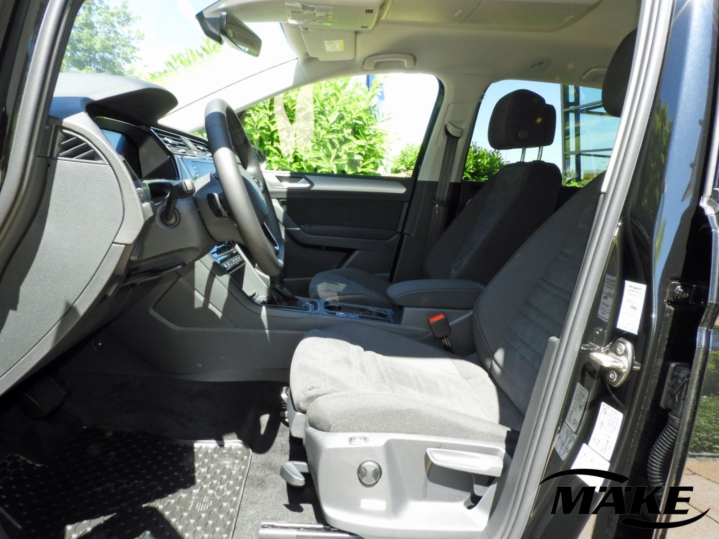 Touran Comfortline 2.0 TDI DSG 5-Si. AHZV STDHZG