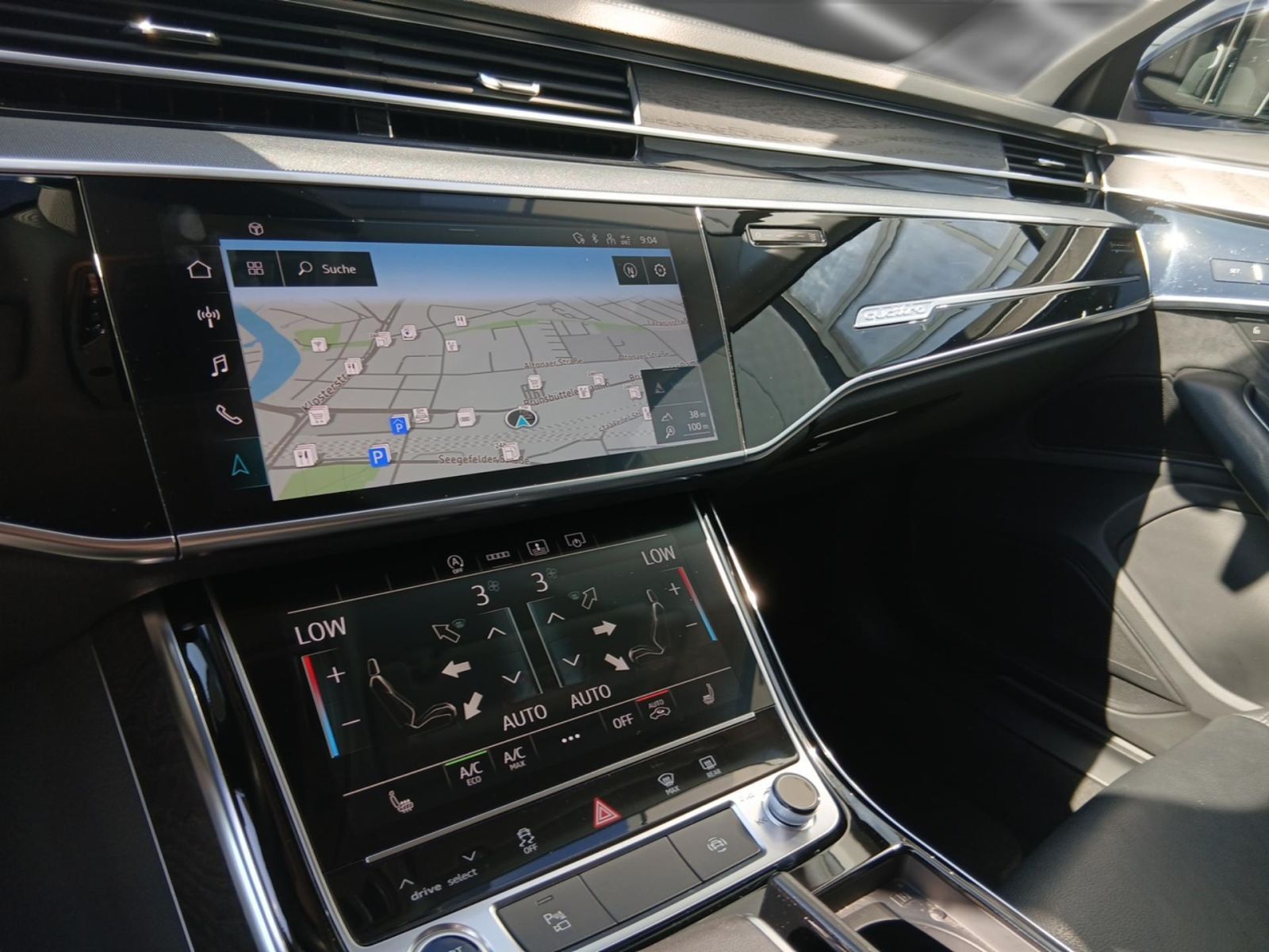 Audi A8 - Bild 19