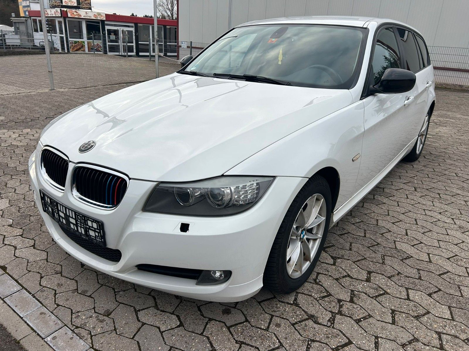 BMW 318 - 1