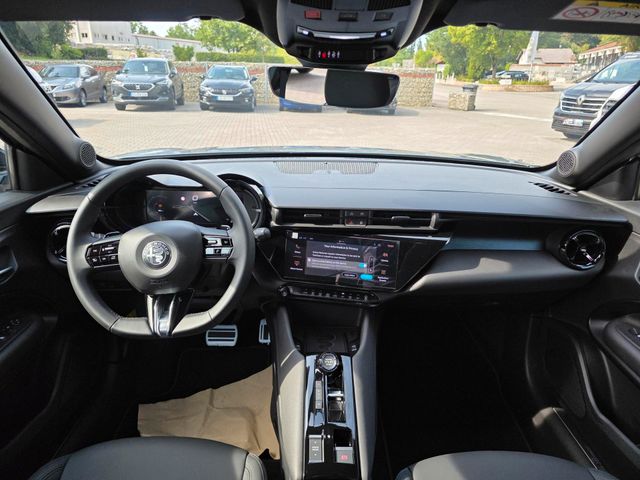 Alfa Romeo Junior Ibrida Speciale 1.2 VGT 100 KW | NAVI