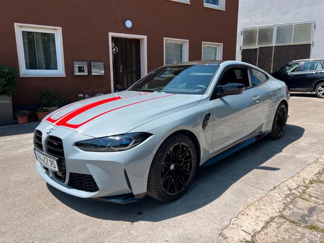 BMW M4 Competition M xDrive