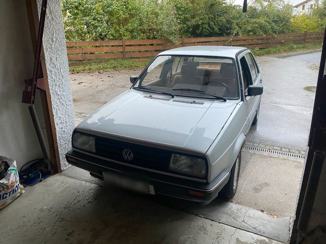 Volkswagen VW Jetta CL 1.3 DIN Kennzeichen