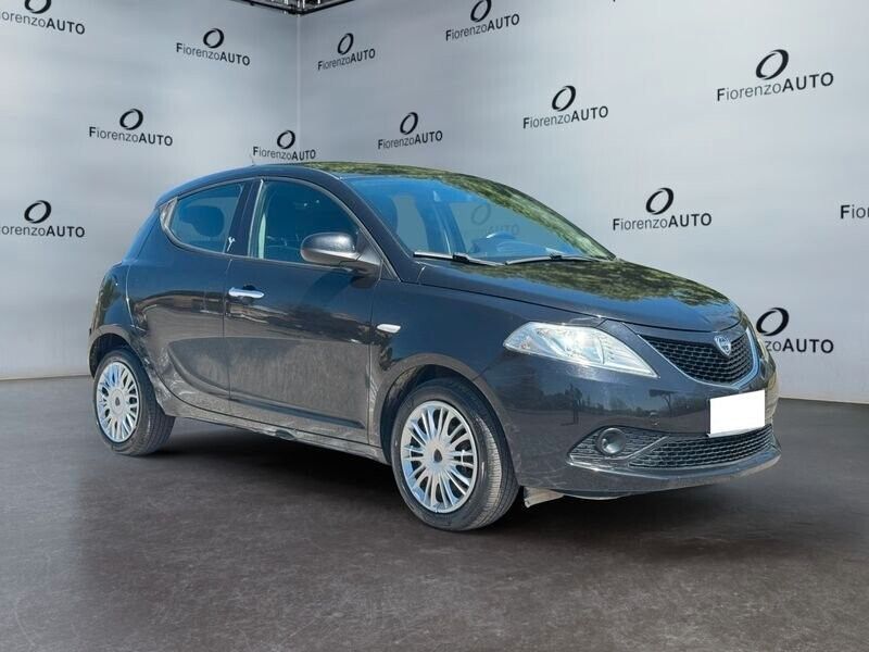 Image of Lancia Ypsilon