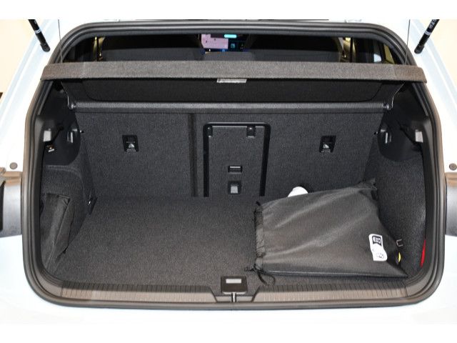 Volkswagen Golf - Bild 10
