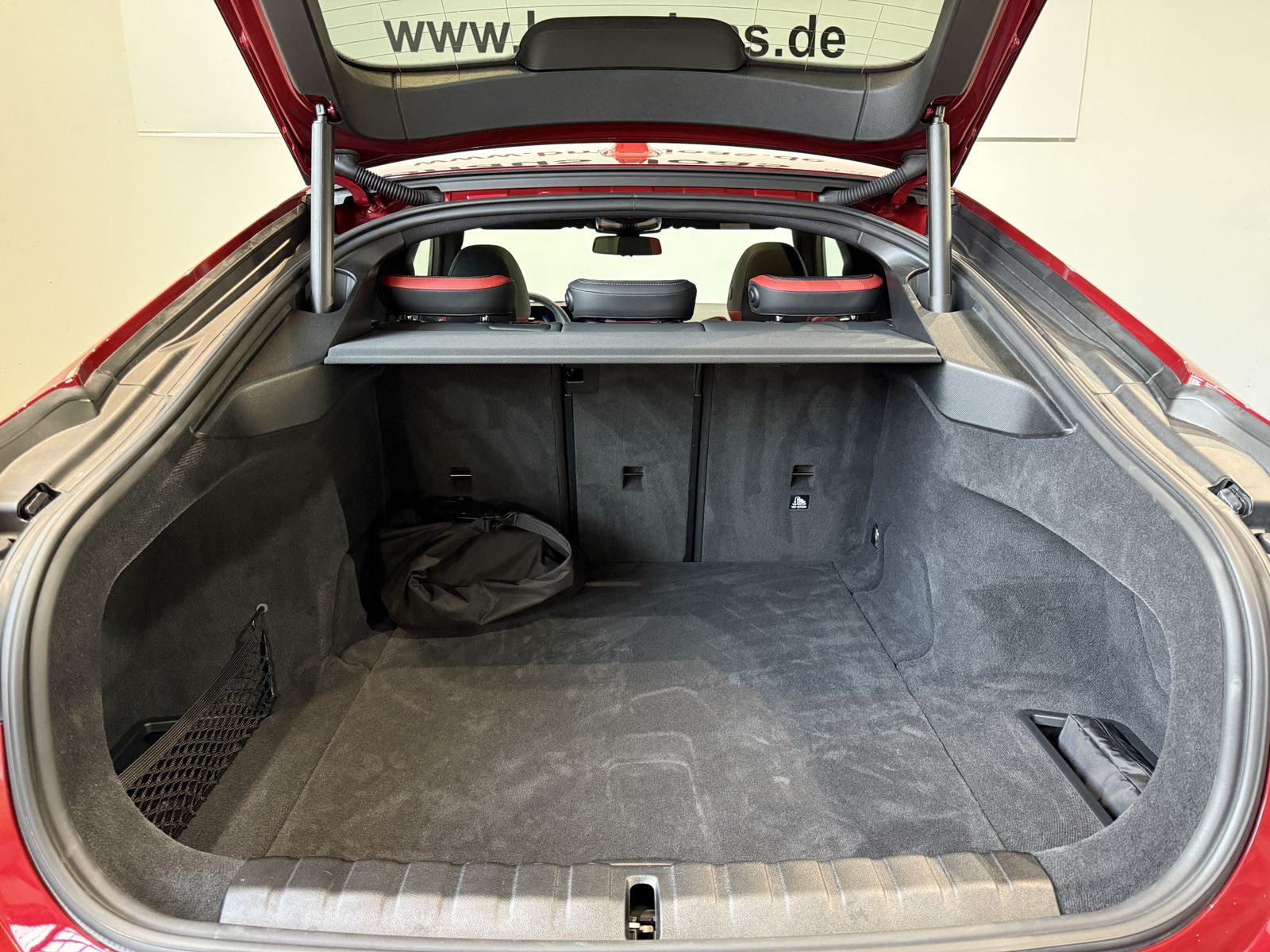 Fahrzeugeinzelansicht 14 Fahrzeugabbildung BMW i4 M50 |elektr. Glasdach |HK Surround |Carbon Ex