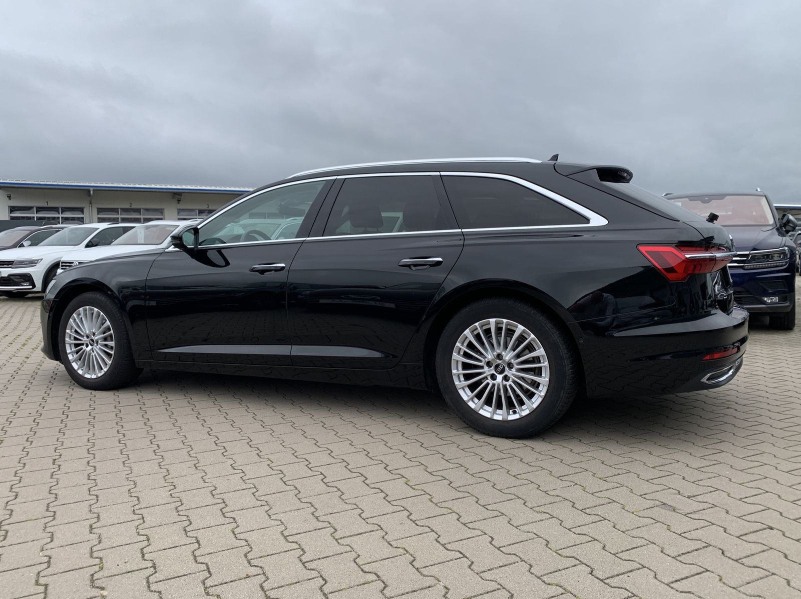 Fahrzeugabbildung Audi A6 40 TDI*Design*Leder*LED-Matrix*Cam*Pano*