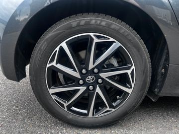 Toyota Yaris - 5