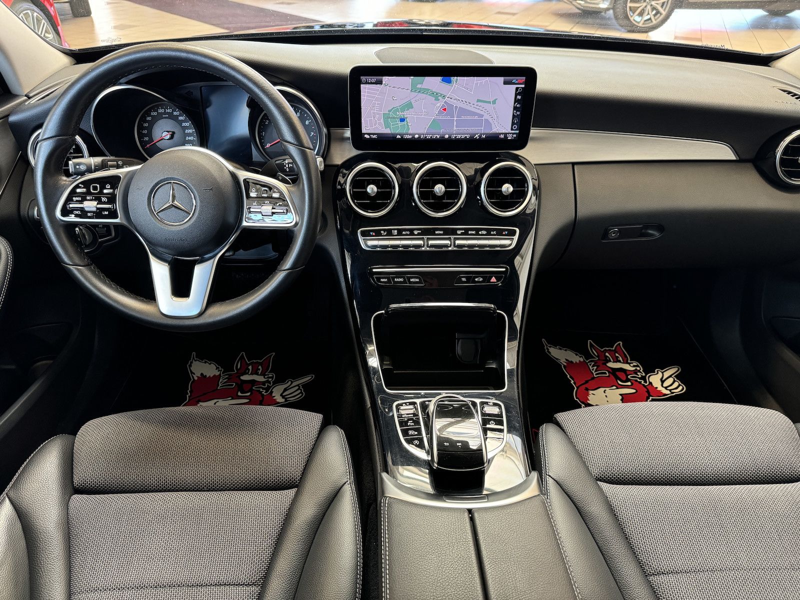 Fahrzeugabbildung Mercedes-Benz C 200 T Aut Avantgarde/1.Hd/Navi/LED/Cam/DAB/VZE