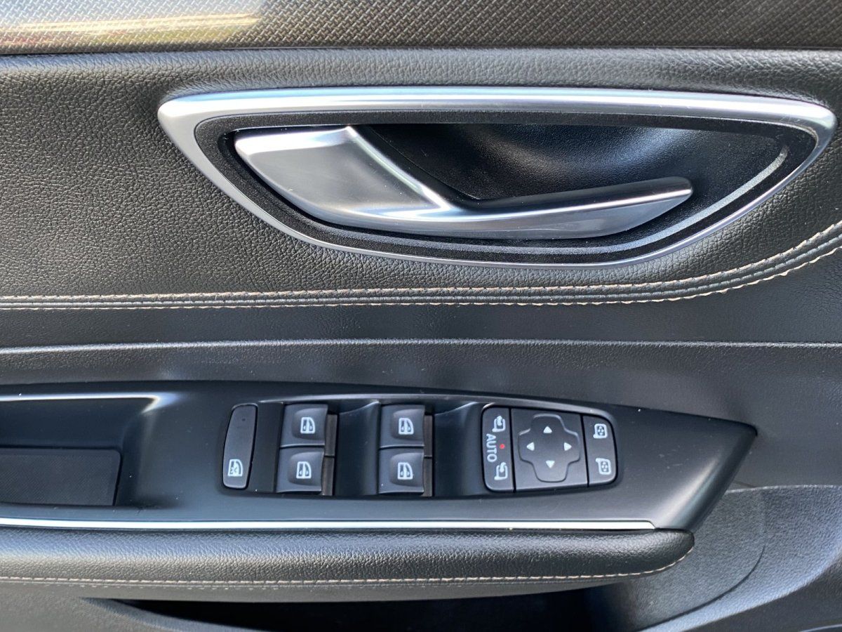 Fahrzeugabbildung Renault Talisman Grandtour  1,6 dCi Intens LED Panoramad