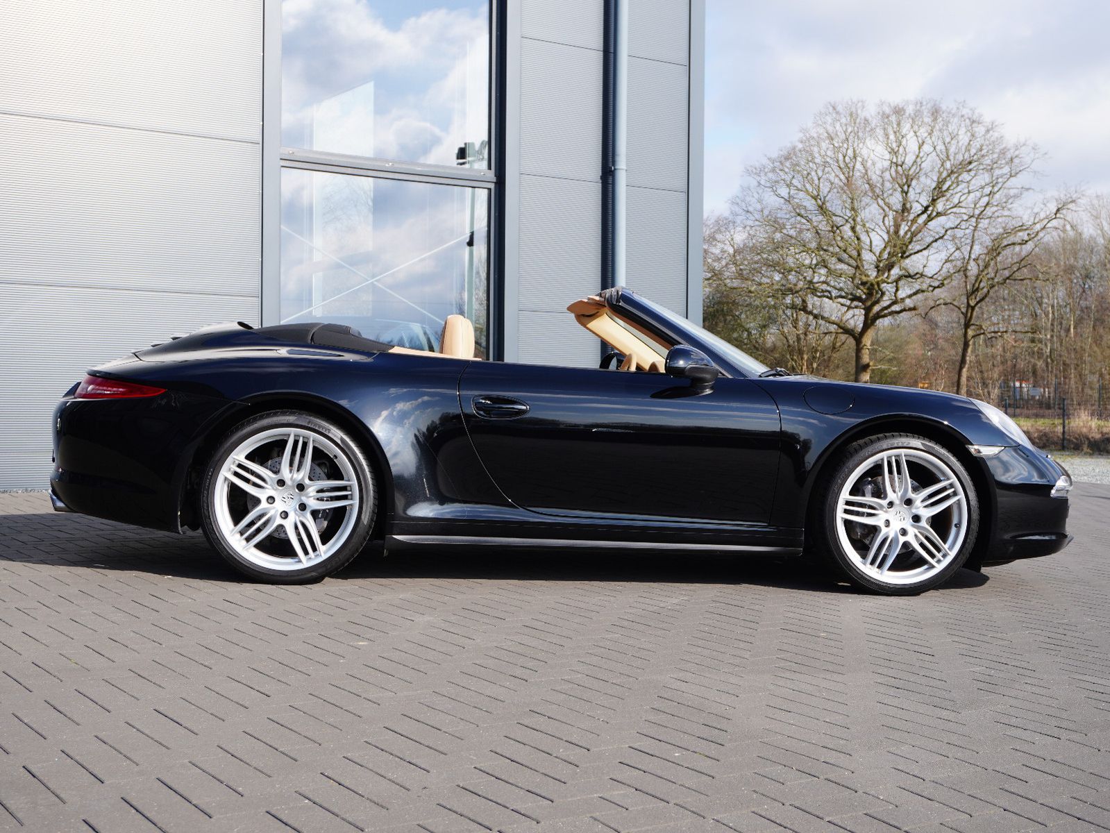Fahrzeugabbildung Porsche 991 Carrera 4 Cabriolet