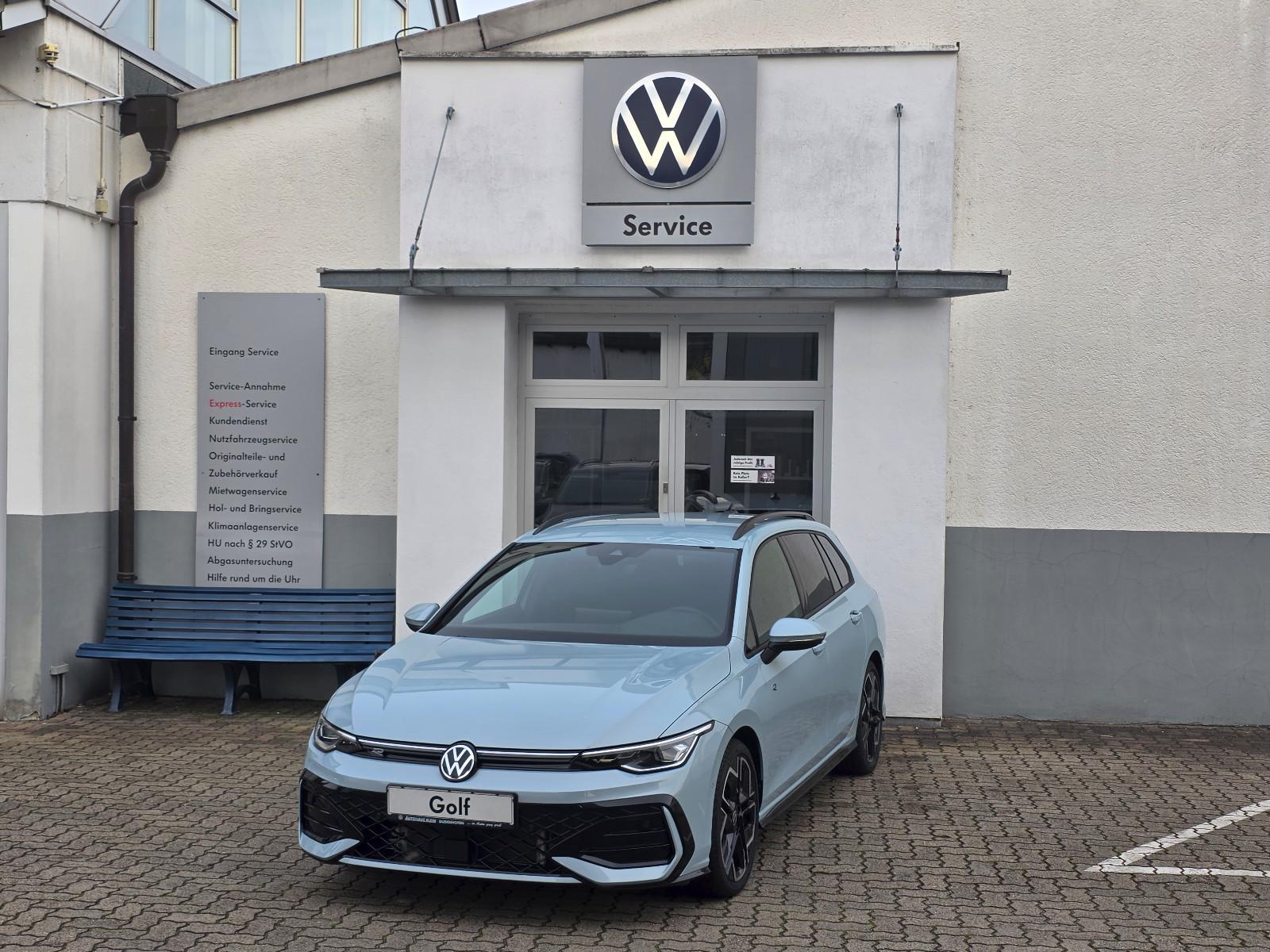 Volkswagen Golf 8 Variant R-Line 1.5 eTSI  DSG, Kamera, LED
