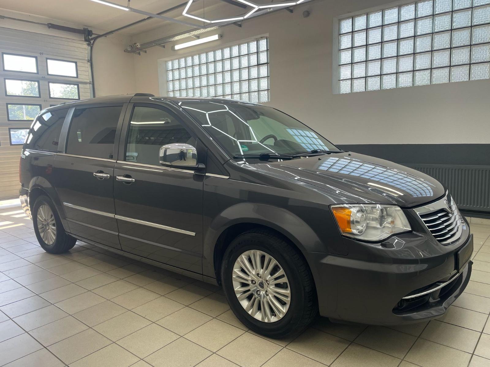 Lancia Voyager Platinum