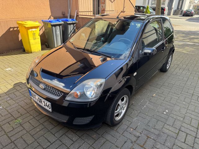 Ford Fiesta 1,3 Style, Klima, eFH, TüV NEU