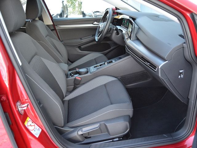 Golf VIII 1.5 eTSI 150 PS DSG Active AHK/STAND-H