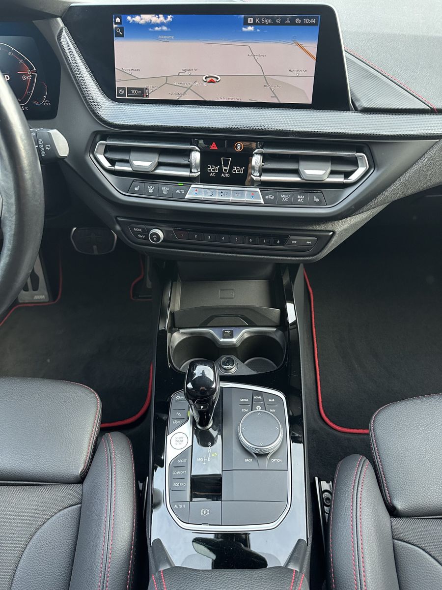 Fahrzeugabbildung BMW 128ti 5-Türer Sport-Aut. NAV+LED+ACC+KAMERA+18ZO