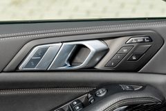 BMW X7 – 24 / 36