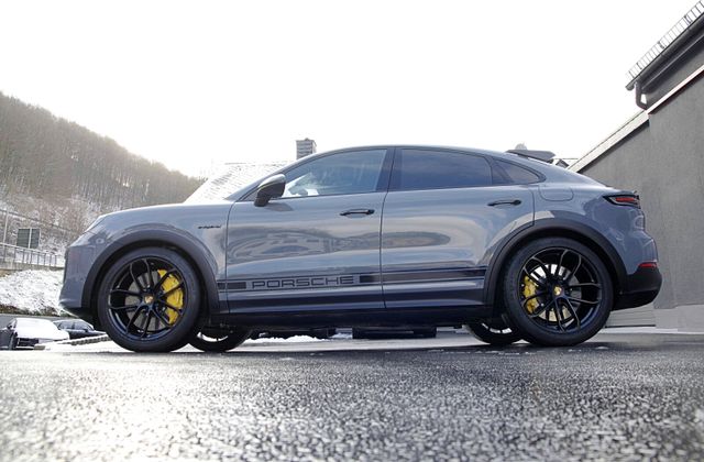 Porsche Cayenne Turbo E-Hybrid Coupé GT-Paket**EXPORT**