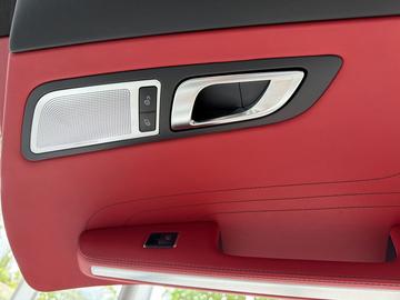 2010 Mercedes-BENZ SLS AMG 缩略图 17