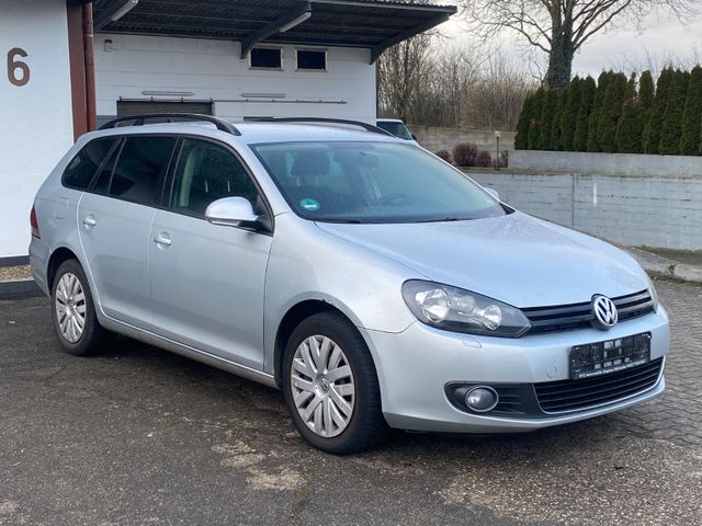 Volkswagen Golf VI Variant 1.6 TDI DSG*NAVI*KLIMA*SHZ