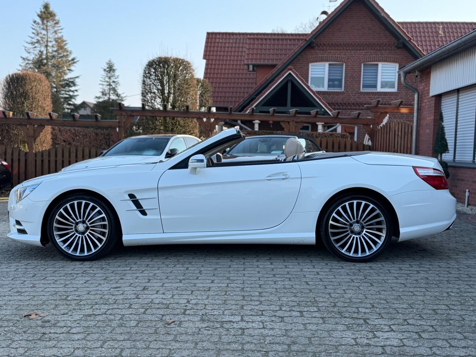 Mercedes-Benz SL 500/Pano/Navi/Led/Distronik/H&K/Leder/Massage