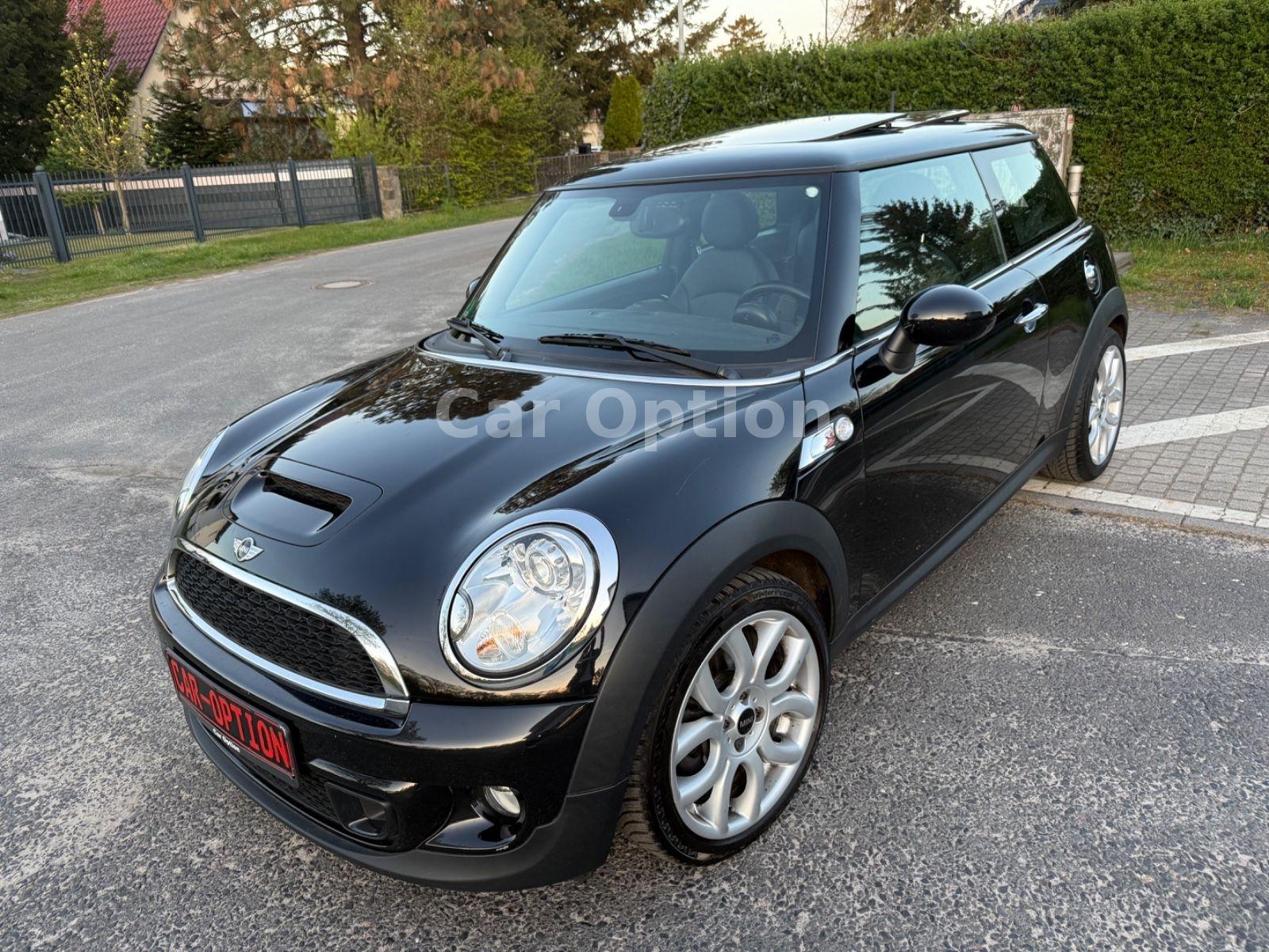 MINI COOPER_SD Mini Cooper SD/1.Hand/Leder/Glasdach