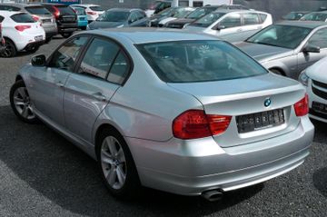 BMW 320 - 4