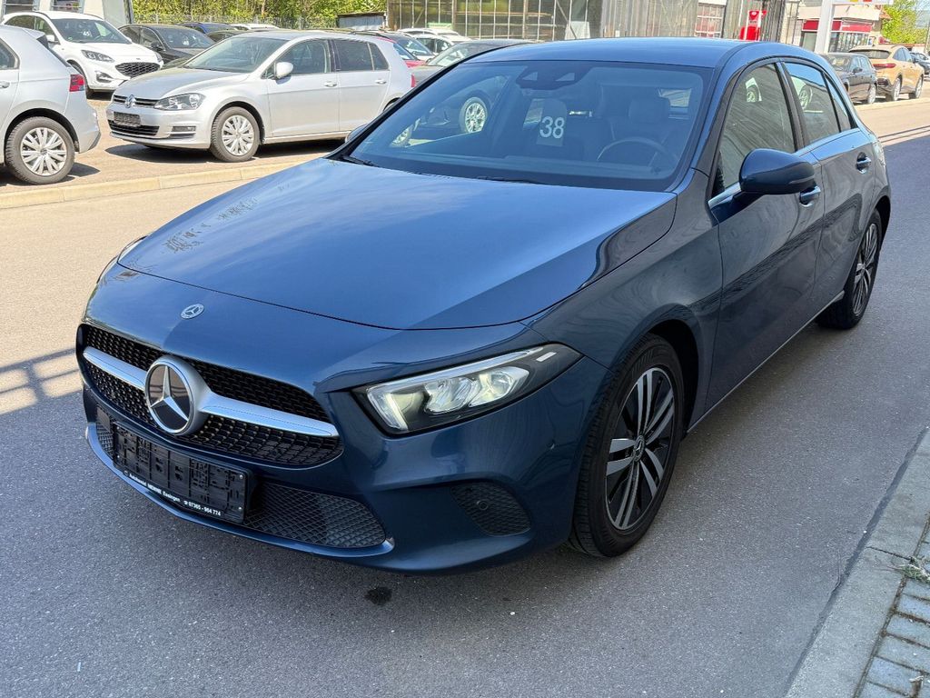 Image of Mercedes-Benz A 200