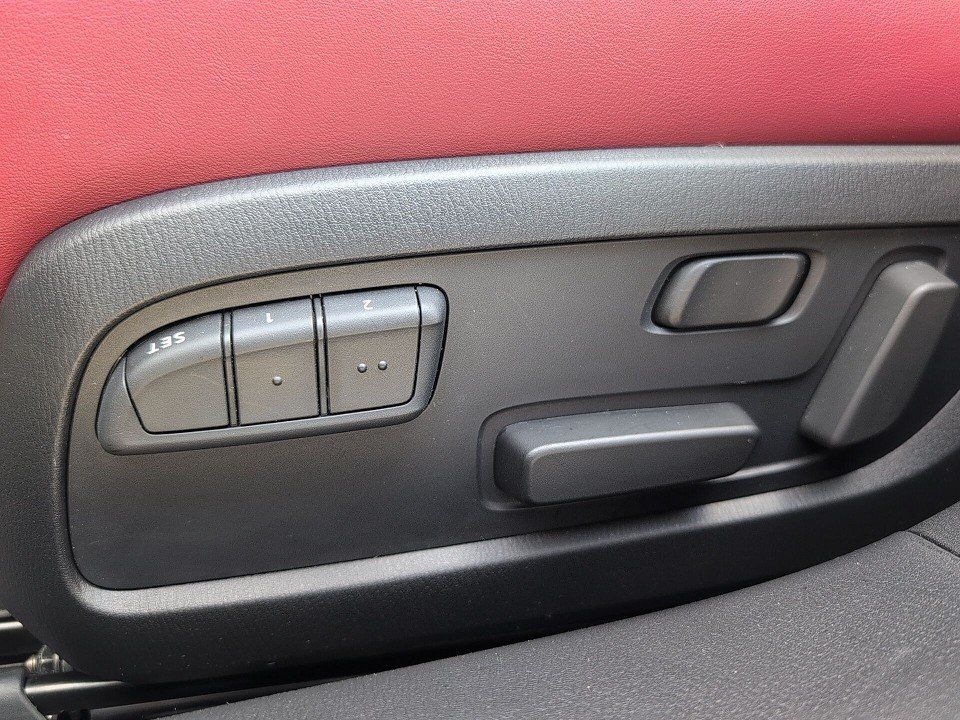 Fahrzeugabbildung Mazda 6 SKY-G 194 6AG HOMURA LEDER+MATRIX+360+BOSE+SHZ