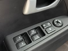 KIA Sportage Attract 2WD*KLIMA*KAMERA*SHZ*NAVI*TOP KIA Sportage Attract 2WD*KLIMA*KAMERA*SHZ*NAVI*TOP