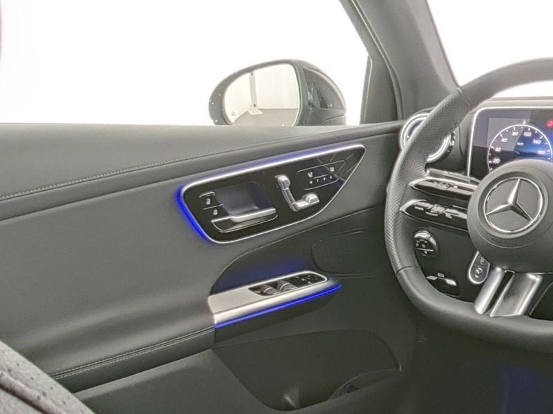 Fahrzeugabbildung Mercedes-Benz GLC 300 d 4M EDITION-AMG+AHK+NIGHT+360°+MEMORY